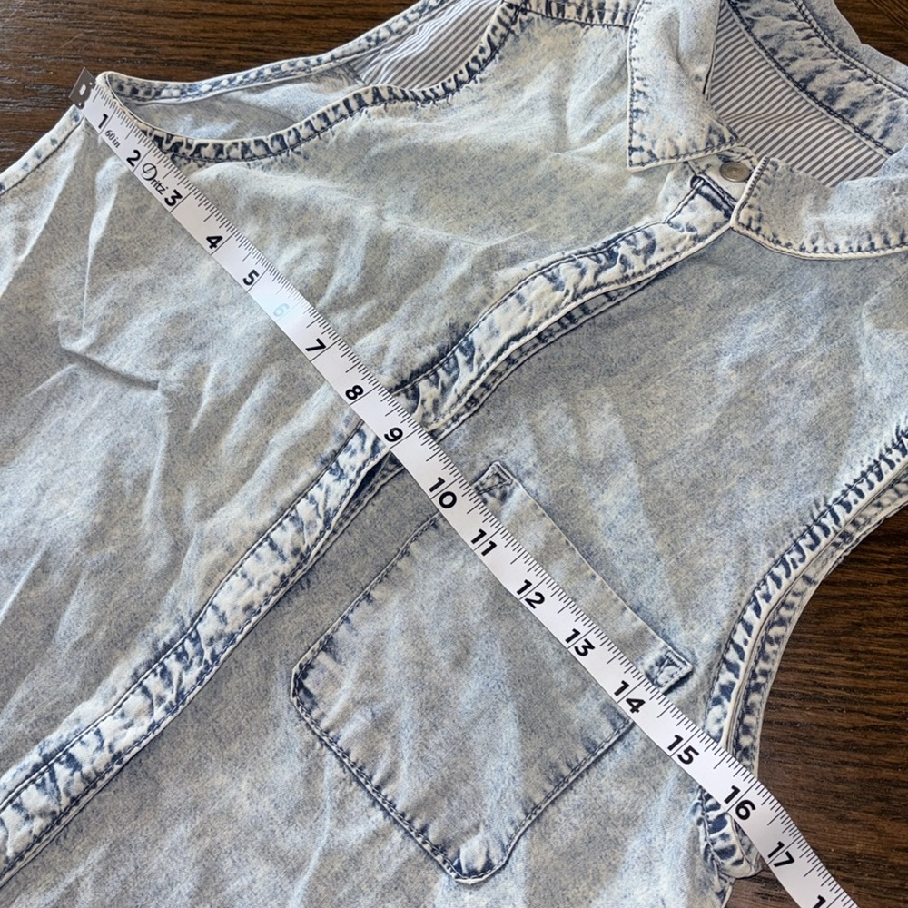 Pull&Bear Button Front Collared Denim Lightweight… - image 3